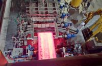 Imported from fabric to iron frame, part-time labor in his homeland