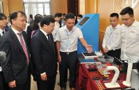 A tripartite model drives the supporting industry together